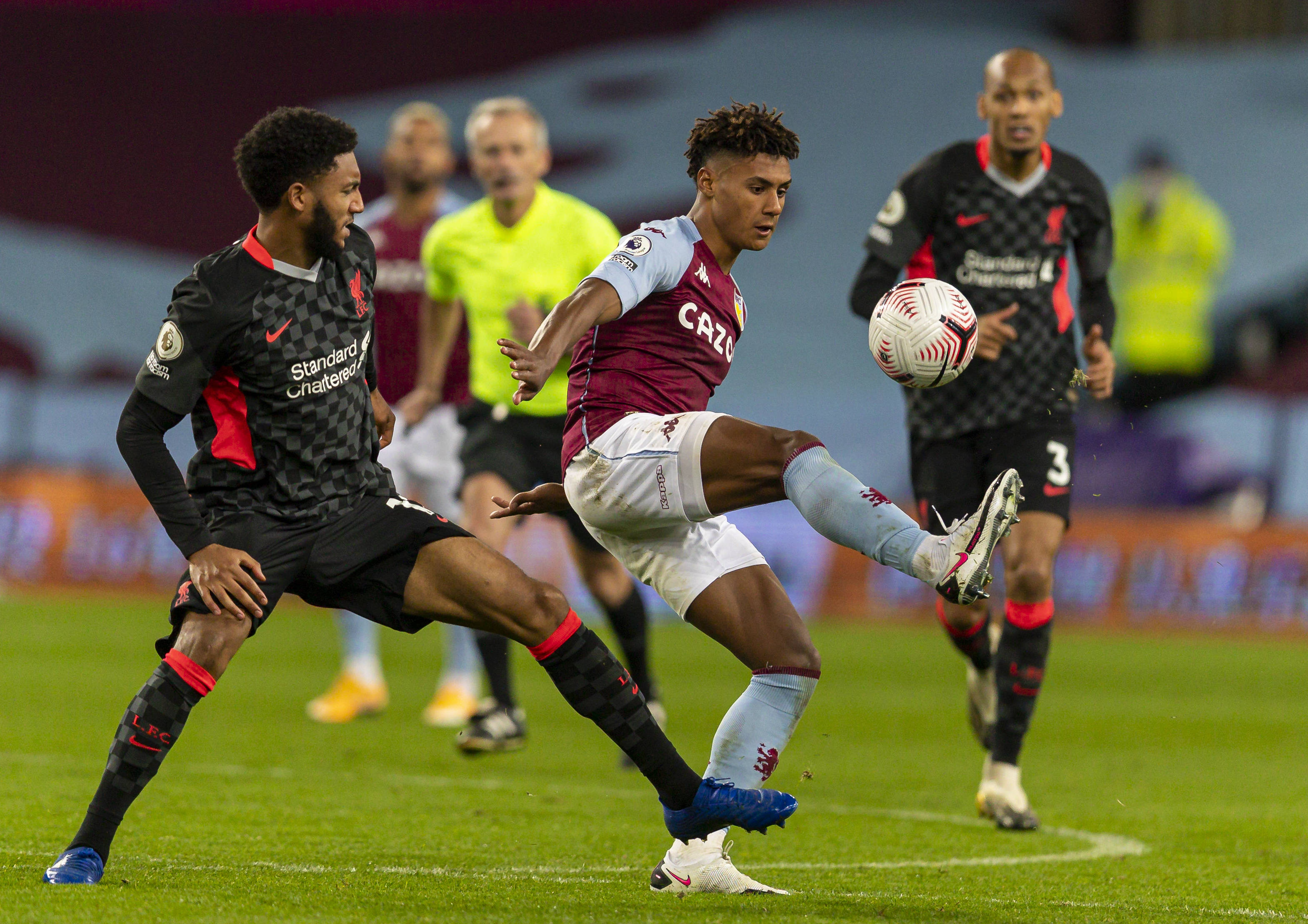 对比传统卡 对比传统卡